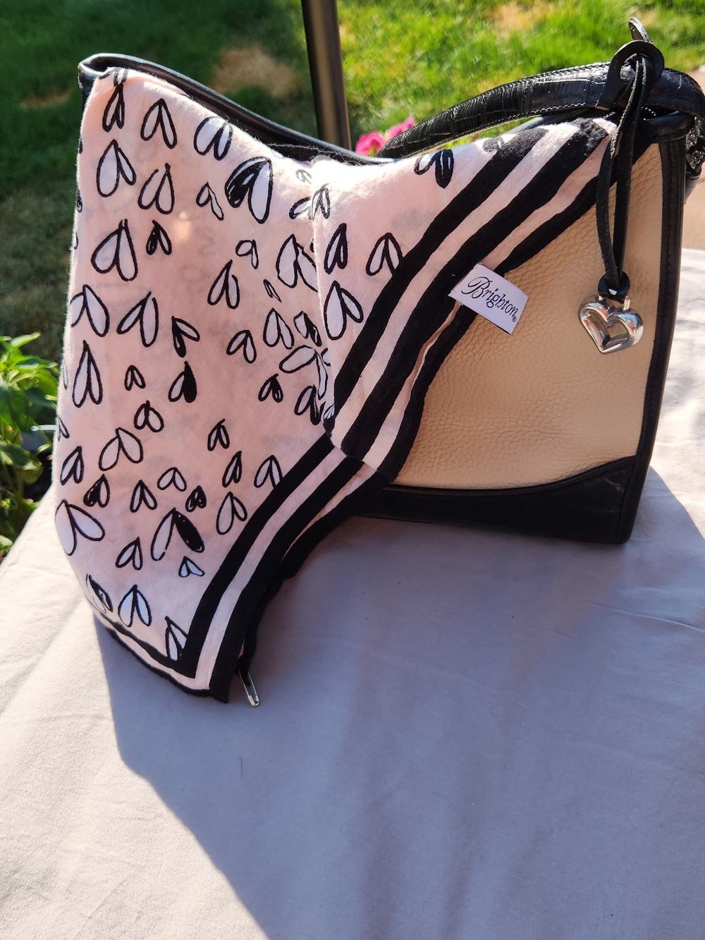 Brighton 3fer Cream and Black Shoulder Bag With Small Scarf And Heart Earrings - Picture 14 of 16